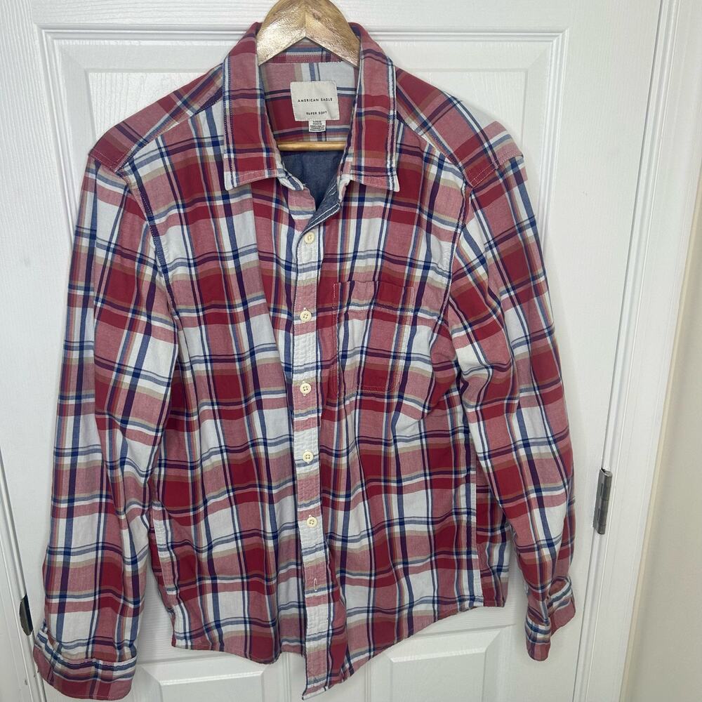American Eagle Men's Button Down Size Large Super Soft 100% Cotton